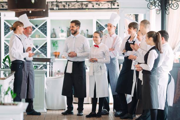 Hôtellerie et restauration uniforme tenue de travail vêtement professionnel